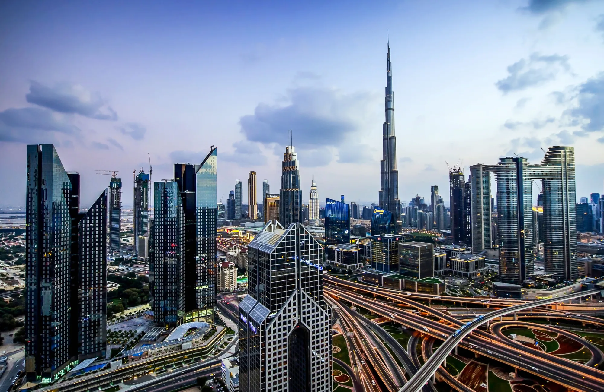 Dubai skyline with building in downtown