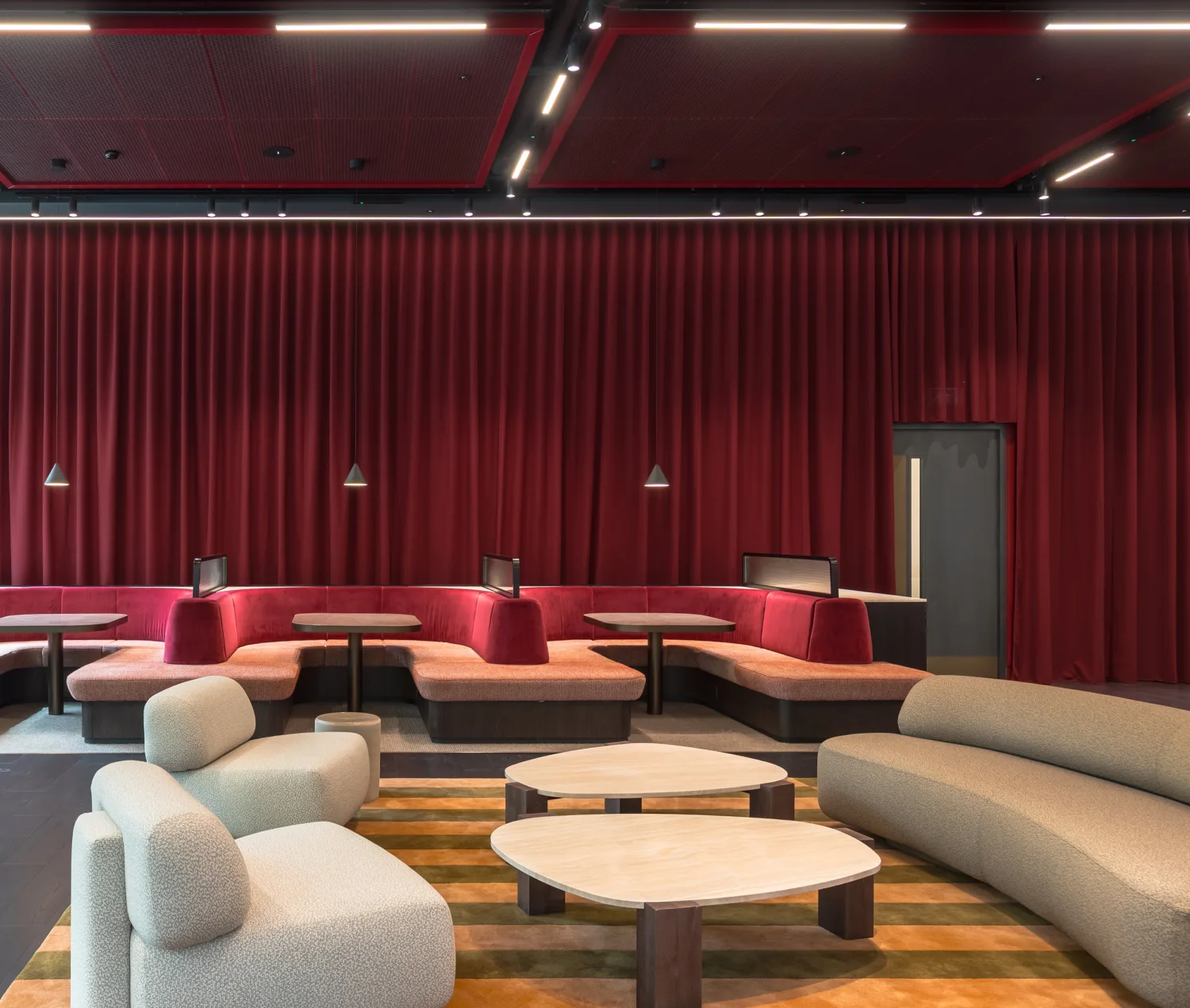 Interior lounge and seating area for meetings