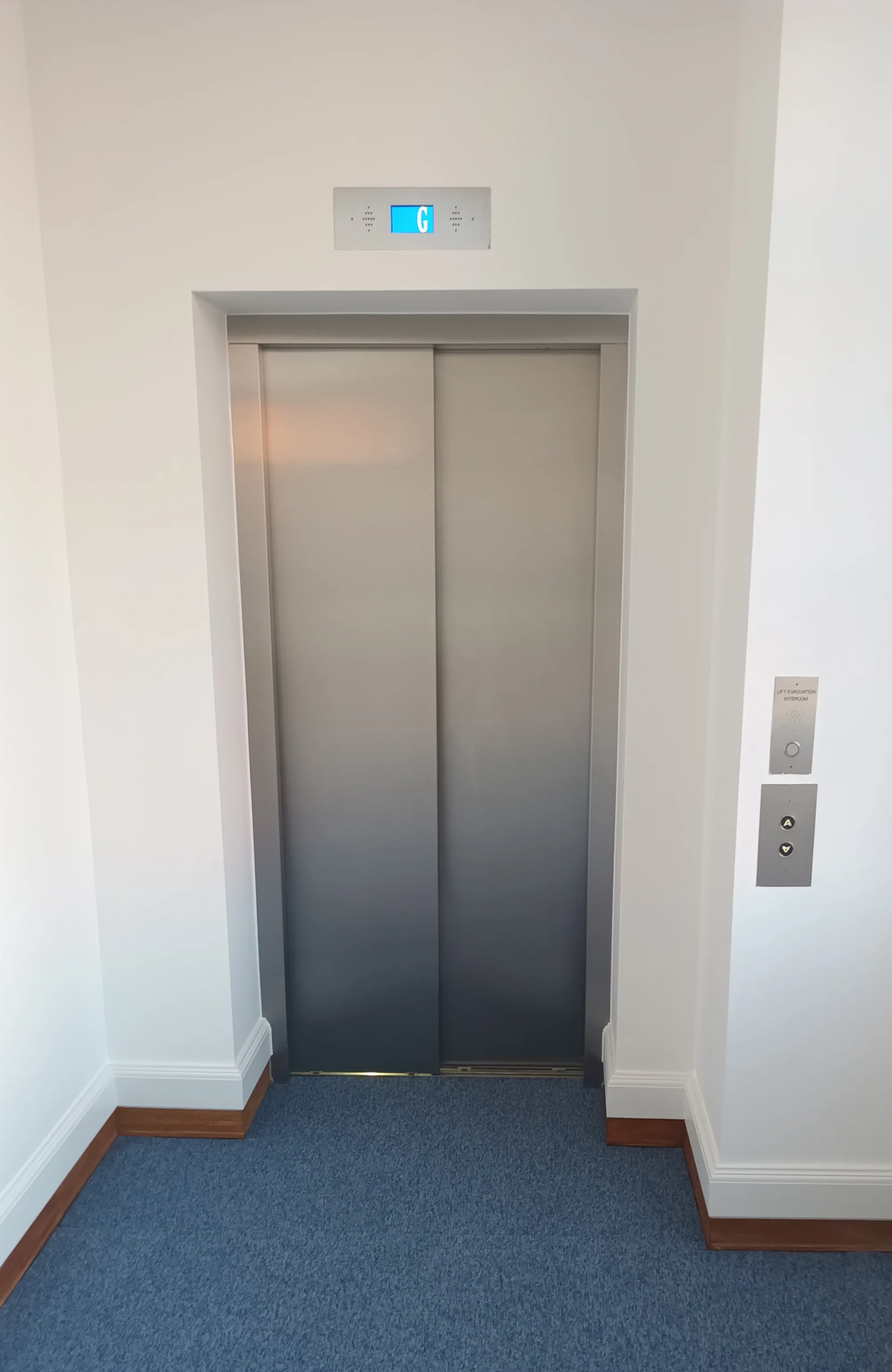 Image of refurbished landing doors
